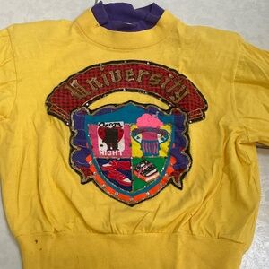 Adorable, long sleeve girls shirt.